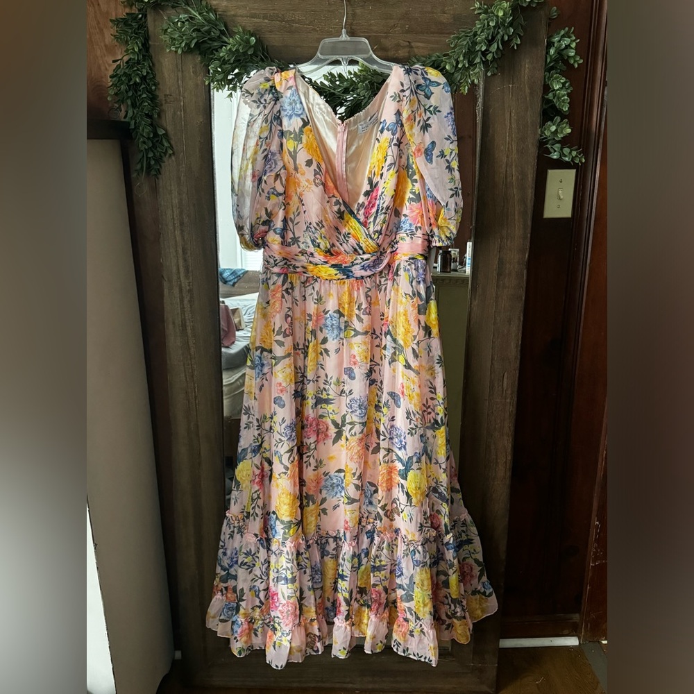 Mac Duggal Floral Print Chiffon Puff Sleeve Tiered Hem Dress
